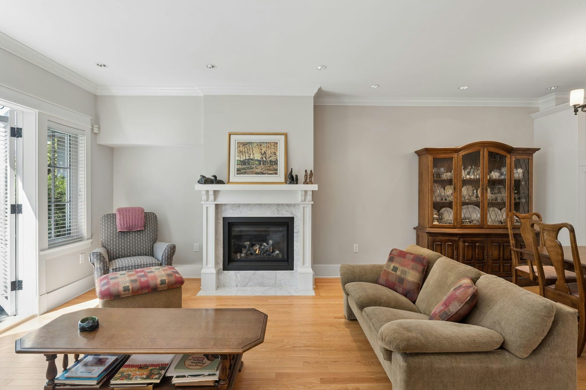 2071 Esquimalt Avenue, West Vancouver, BC, V7V 1S3 - 4