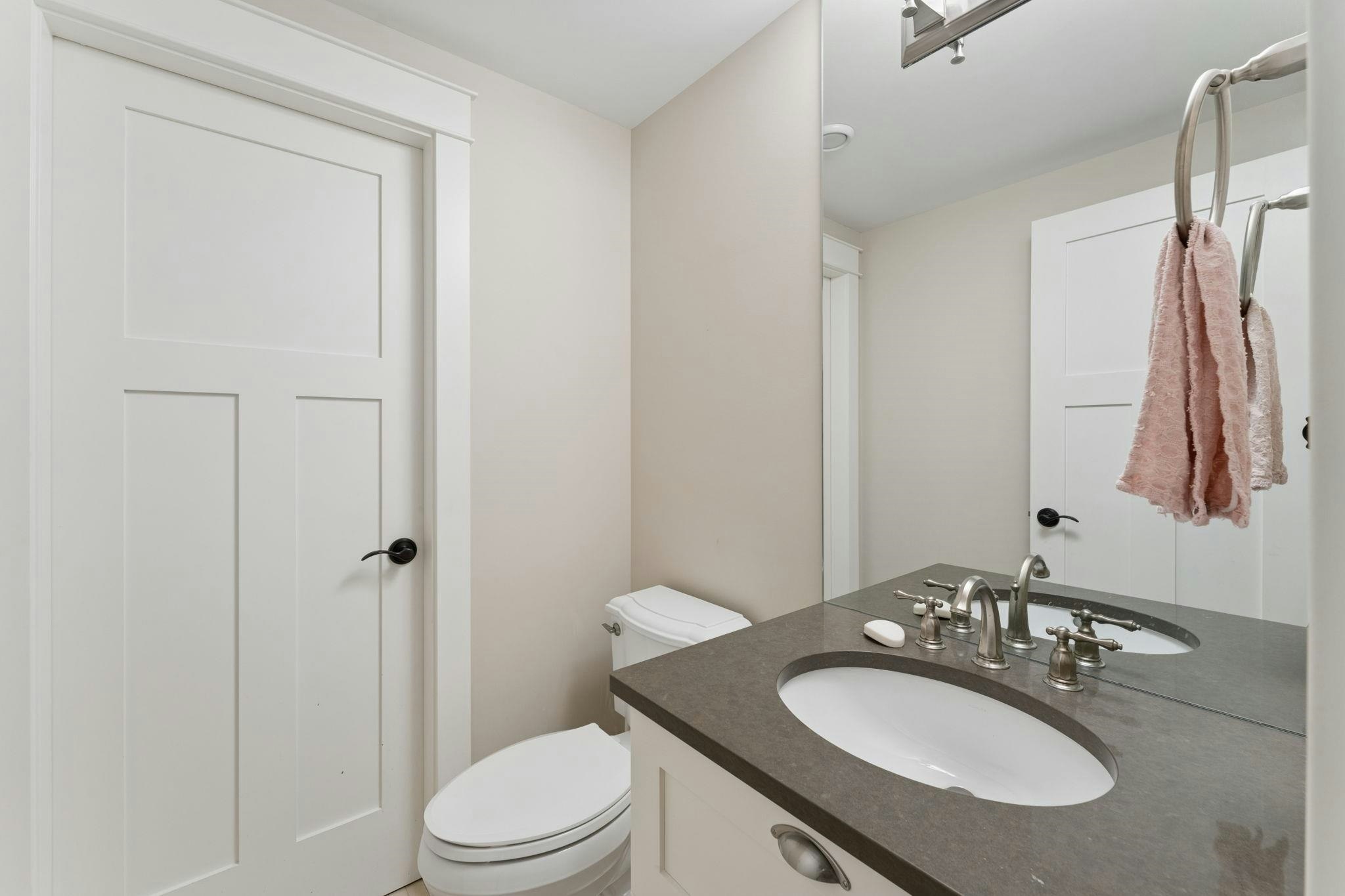 2071 Esquimalt Avenue, West Vancouver, BC, V7V 1S3 - 24