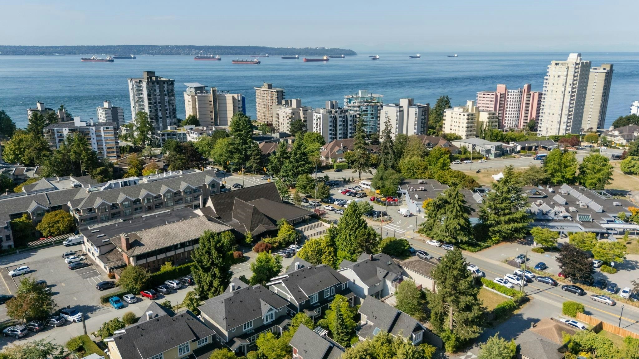 2071 Esquimalt Avenue, West Vancouver, BC, V7V 1S3 - 37
