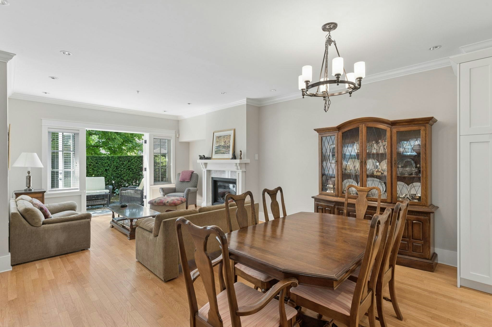 2071 Esquimalt Avenue, West Vancouver, BC, V7V 1S3 - 6