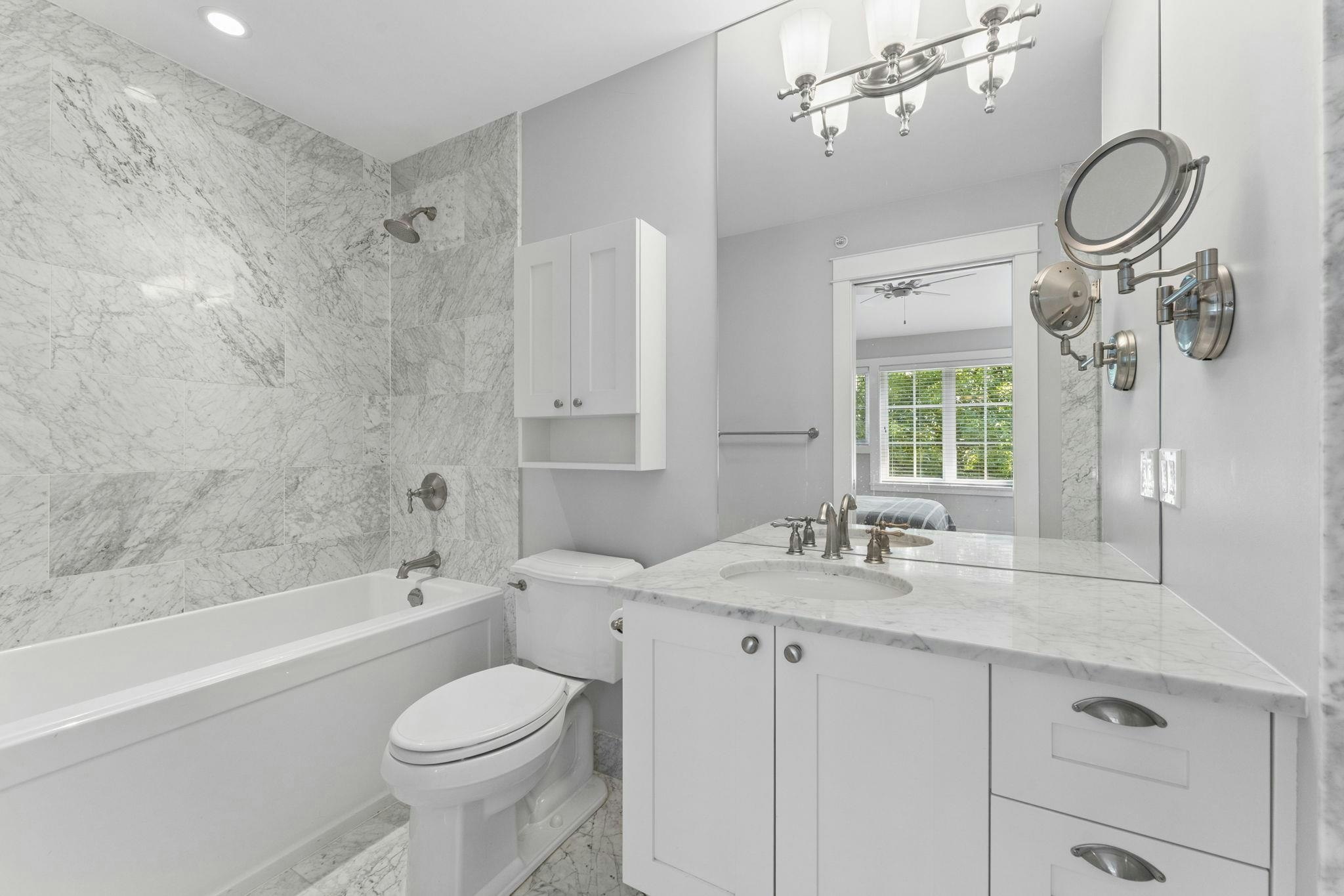 2071 Esquimalt Avenue, West Vancouver, BC, V7V 1S3 - 19