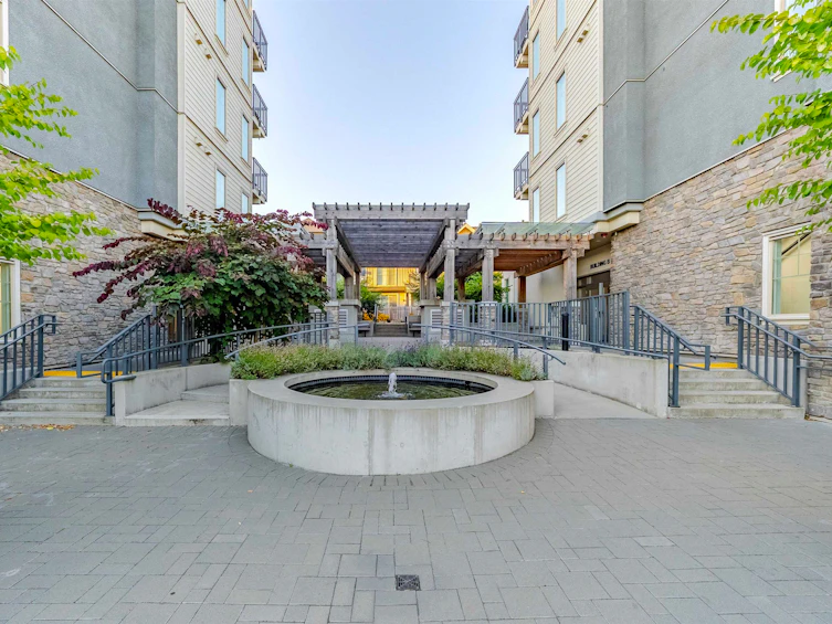 A209-20487 65 Avenue, Langley, BC, V2Y 2H1 - 4