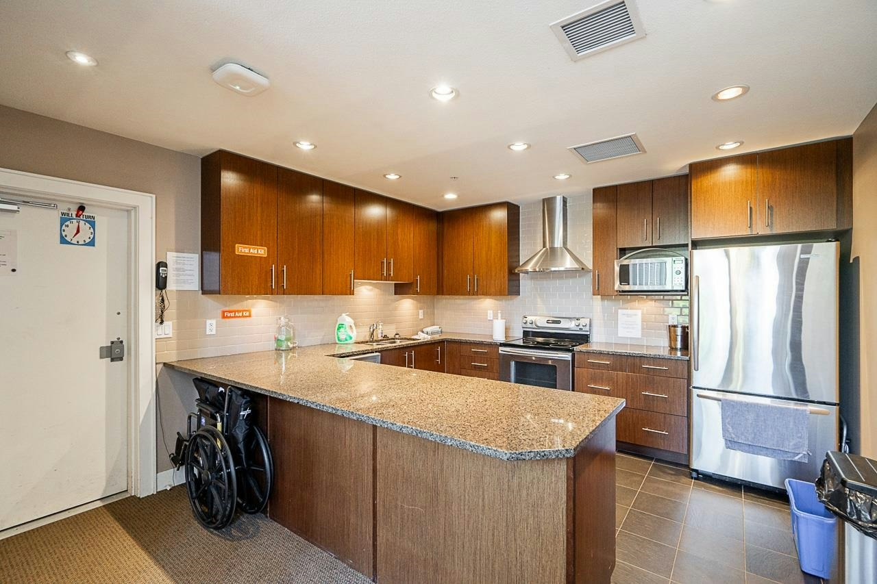 204-16469 64 Avenue, Surrey, BC, V3S 6V7 - 9