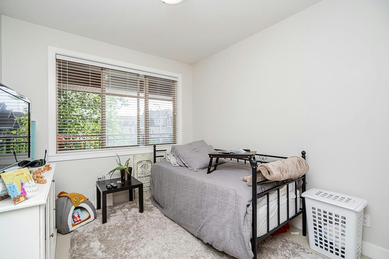 204-16469 64 Avenue, Surrey, BC, V3S 6V7 - 17