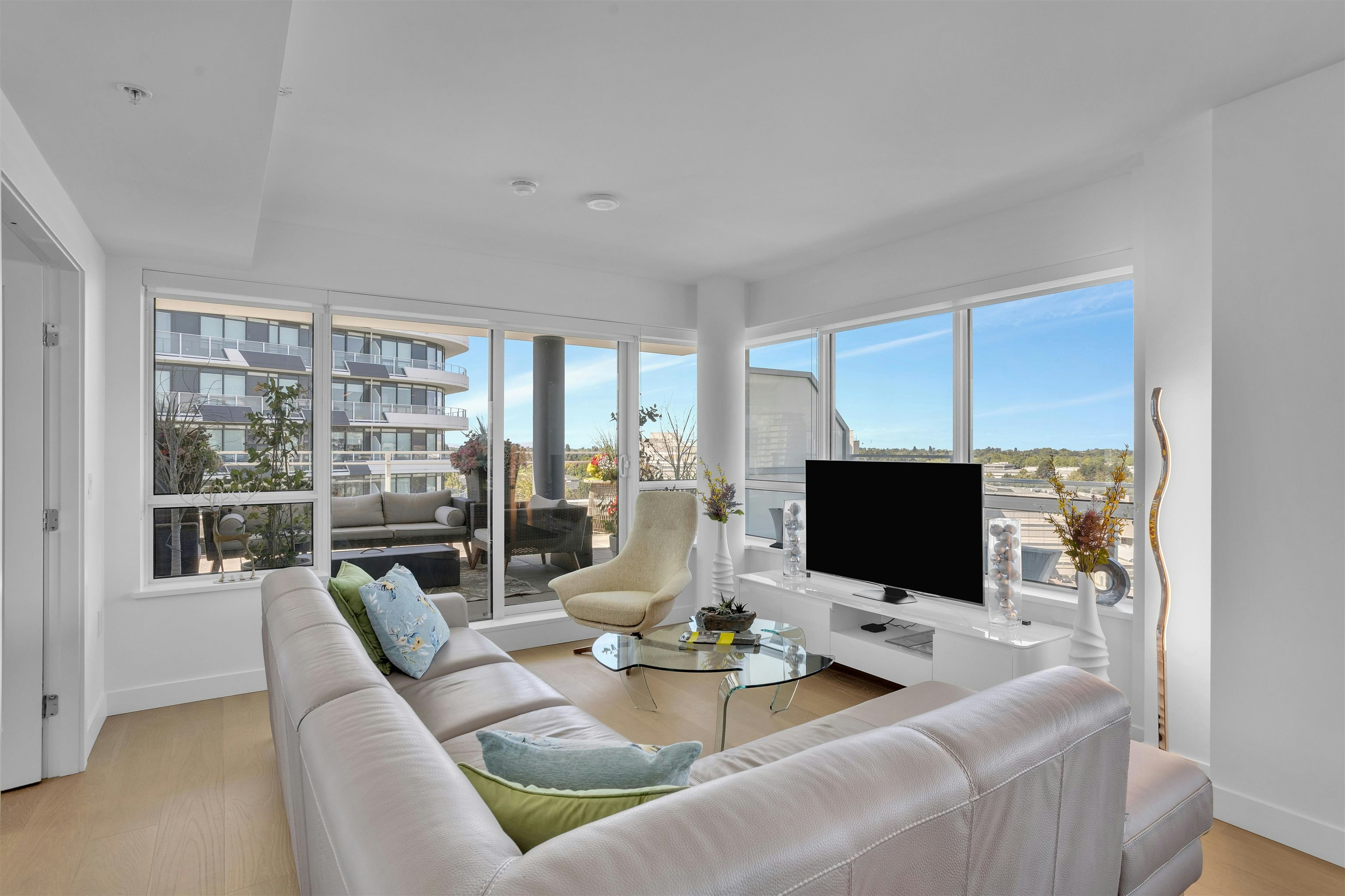 1102-5766 Gilbert Road, Richmond, BC, V7C 0G2 - 8