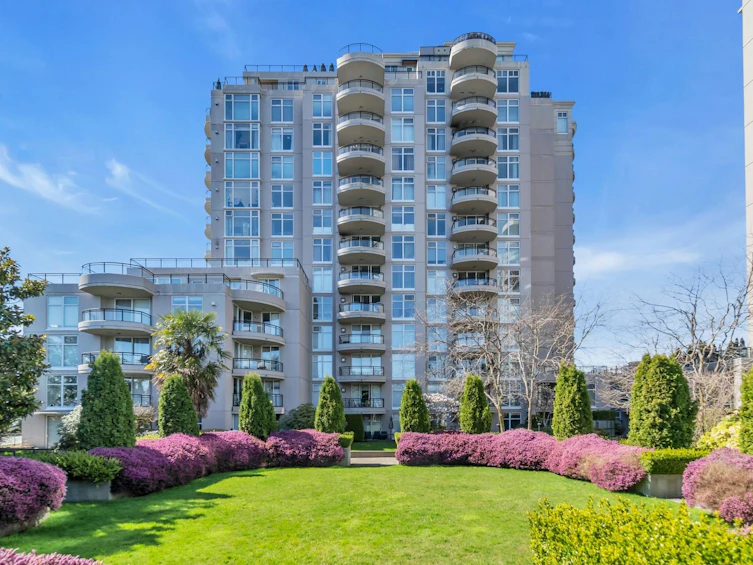 1106-8460 Granville Avenue, Richmond, BC, V6Y 1P6