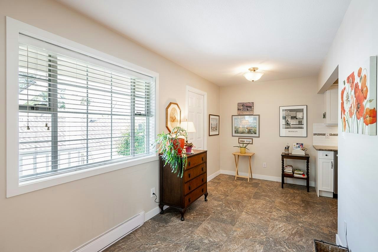 206-9109 154 Street, Surrey, BC, V3R 9G8 - 17