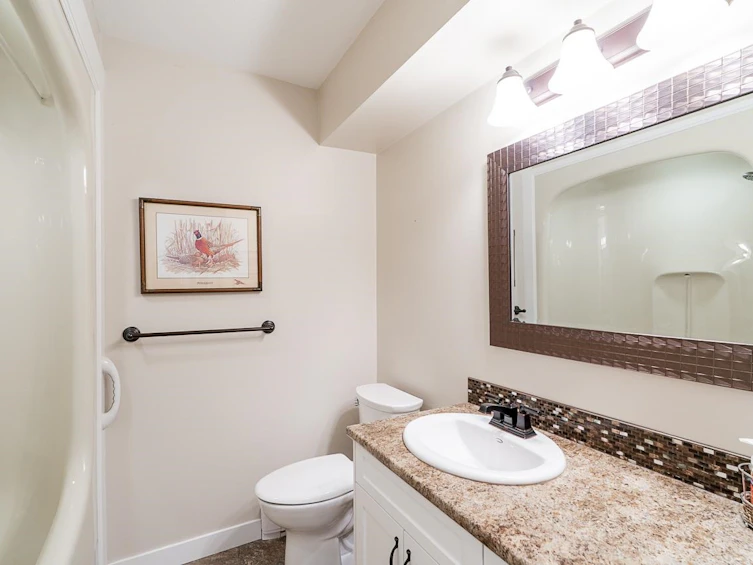 206-9109 154 Street, Surrey, BC, V3R 9G8 - 24
