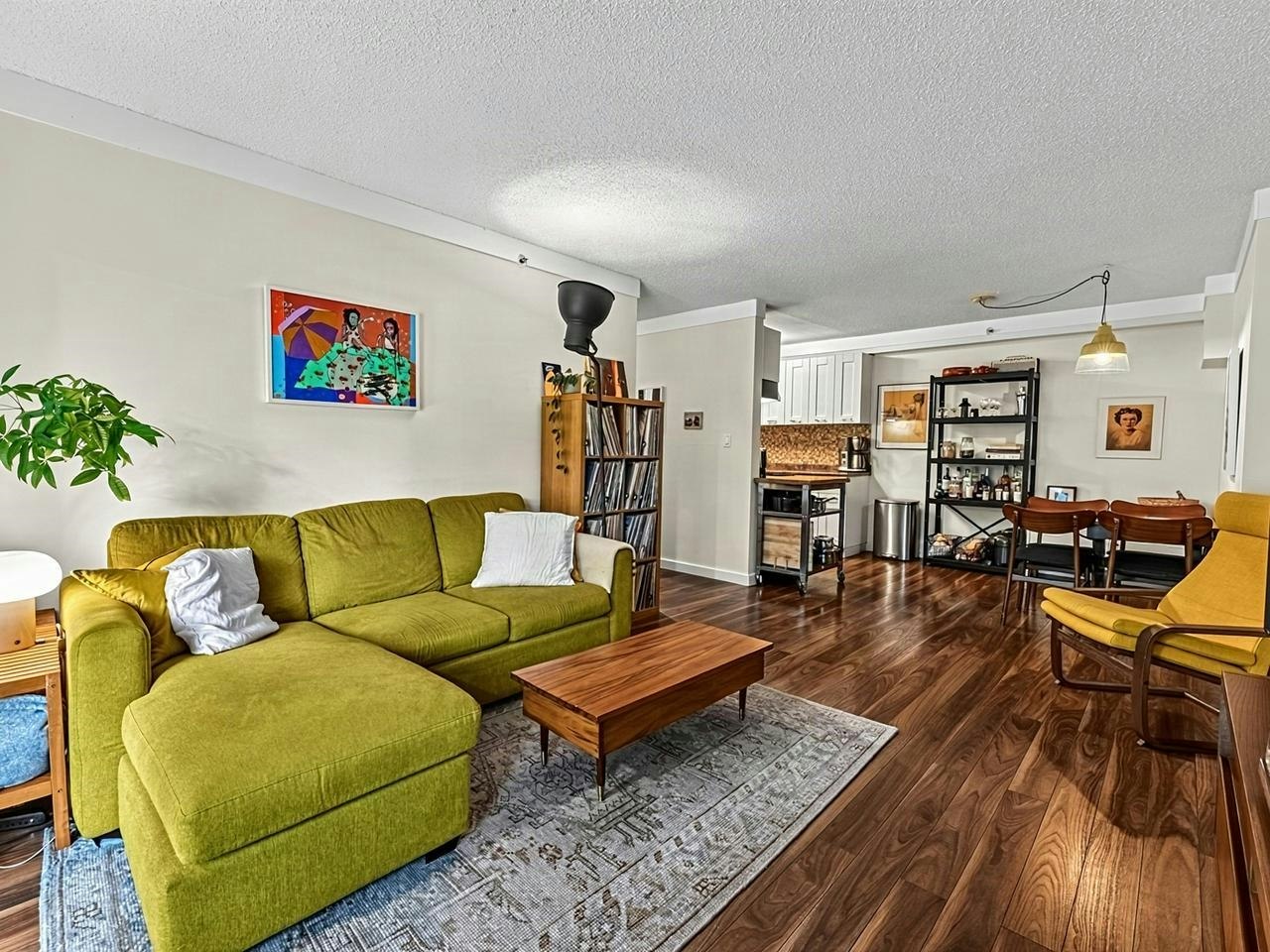 205-825 E 7th Avenue, Vancouver, BC, V5T 1P4