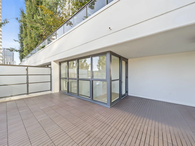 105-2378 Alpha Avenue, Burnaby, BC, V5C 0K2 - 35