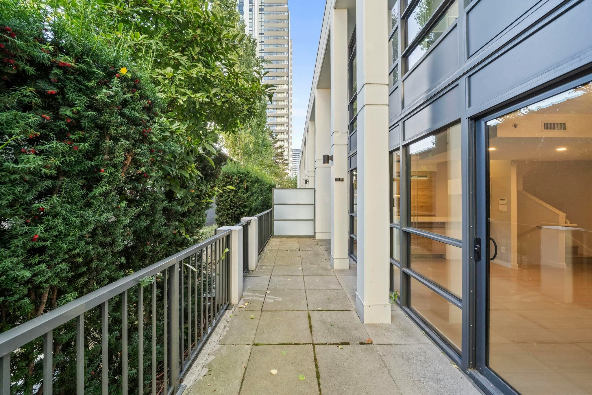 105-2378 Alpha Avenue, Burnaby, BC, V5C 0K2 - 29