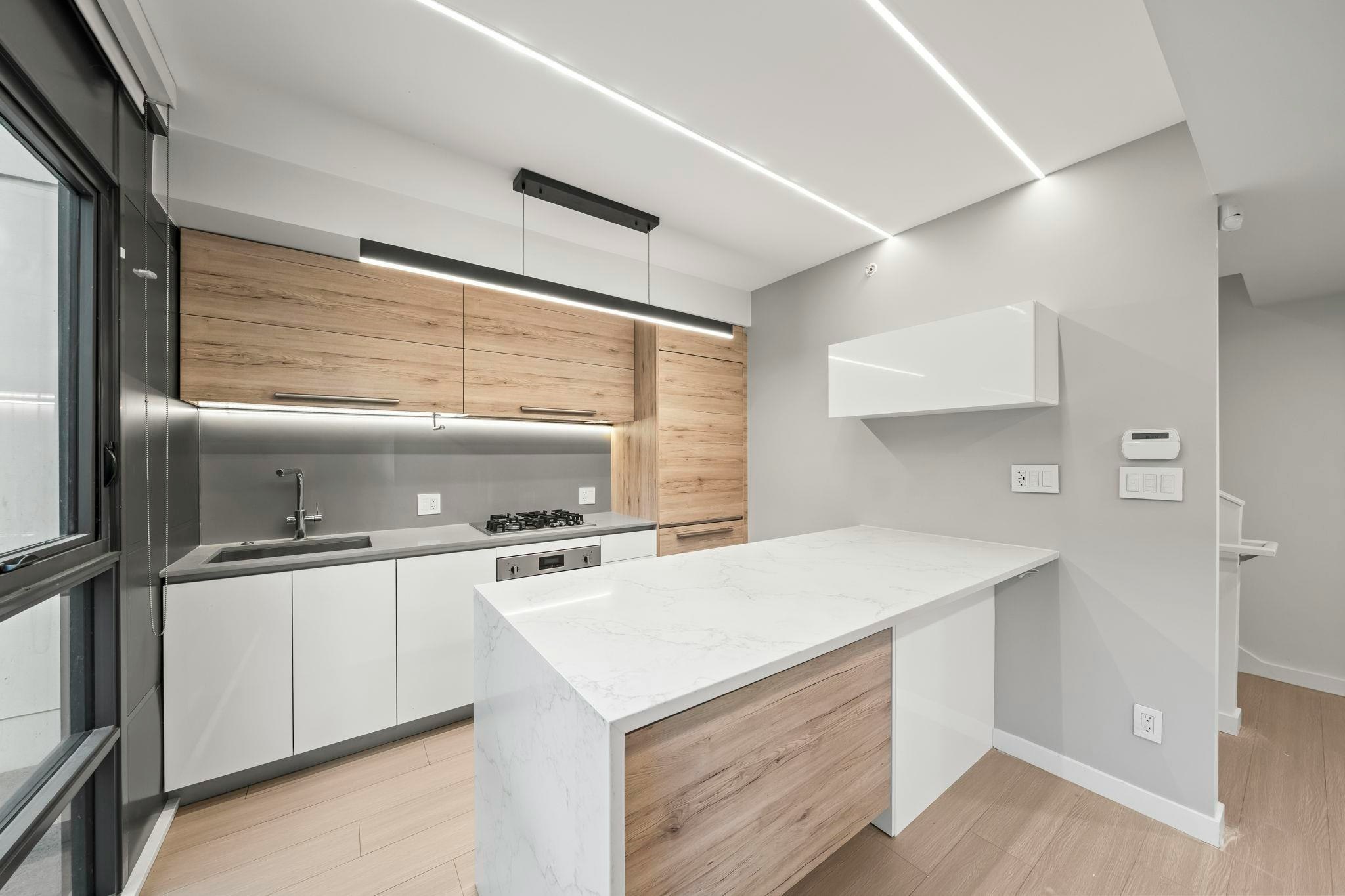 105-2378 Alpha Avenue - 4