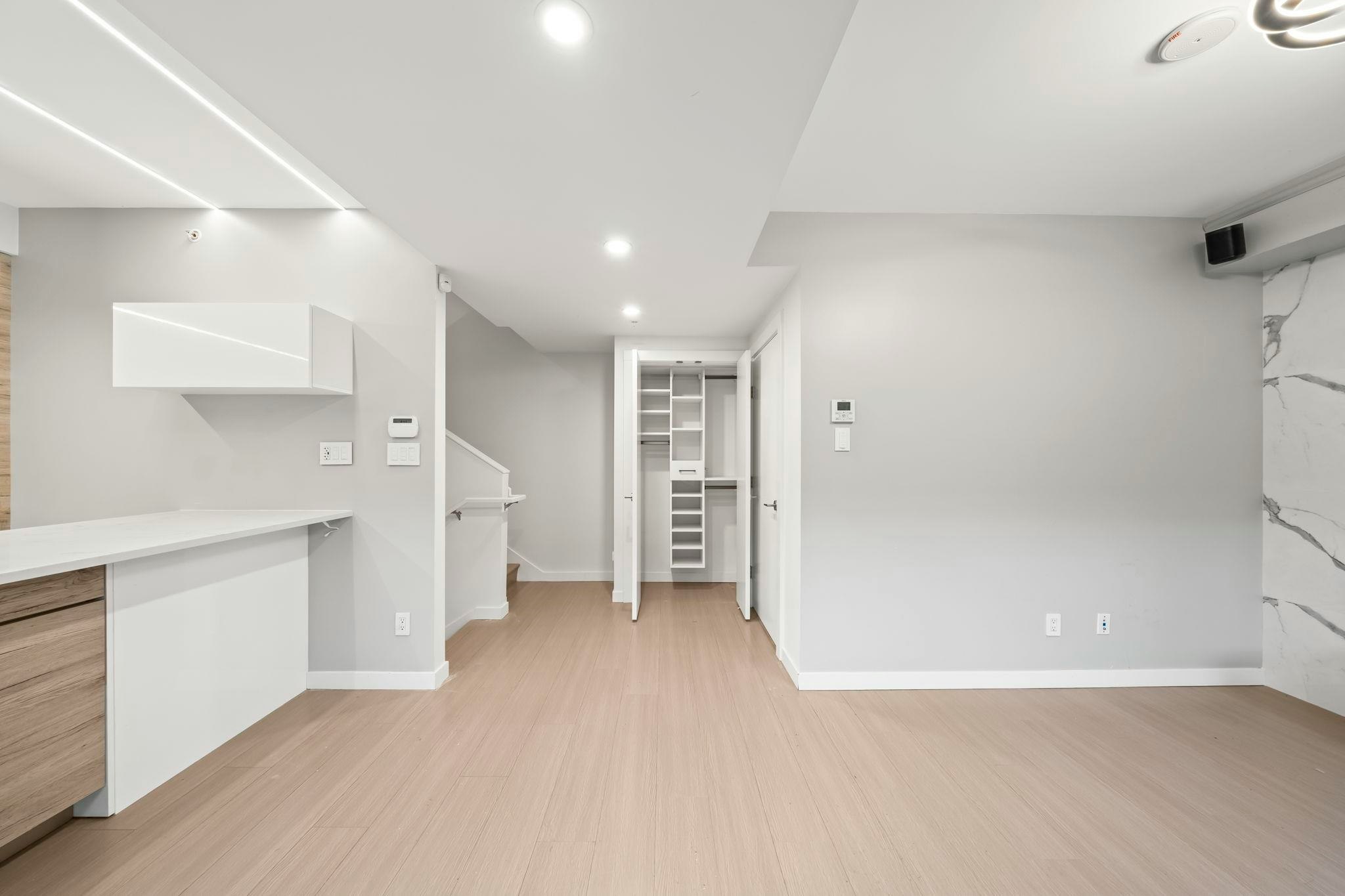 105-2378 Alpha Avenue, Burnaby, BC, V5C 0K2 - 13