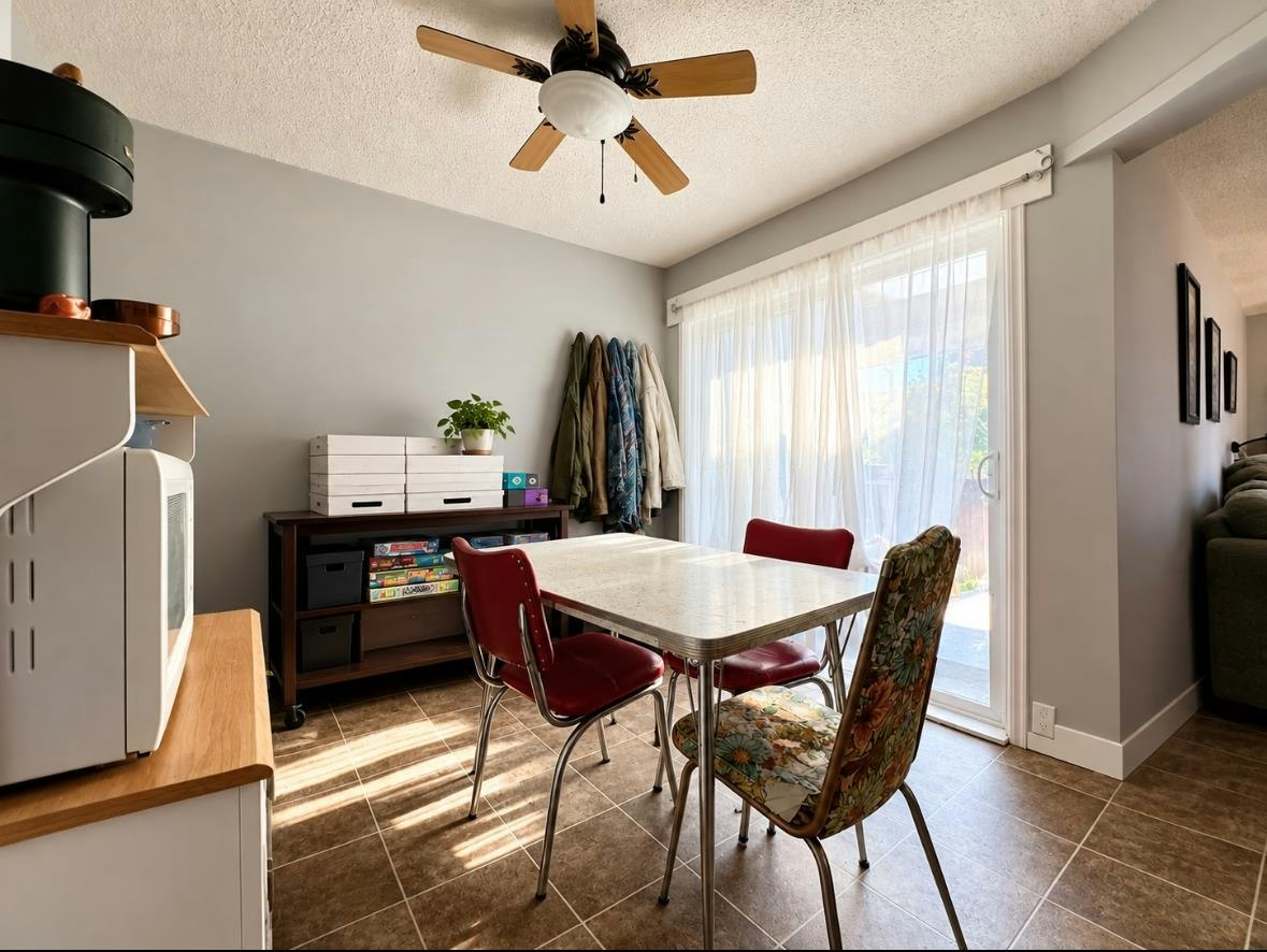 9-45720 Victoria Avenue - 3