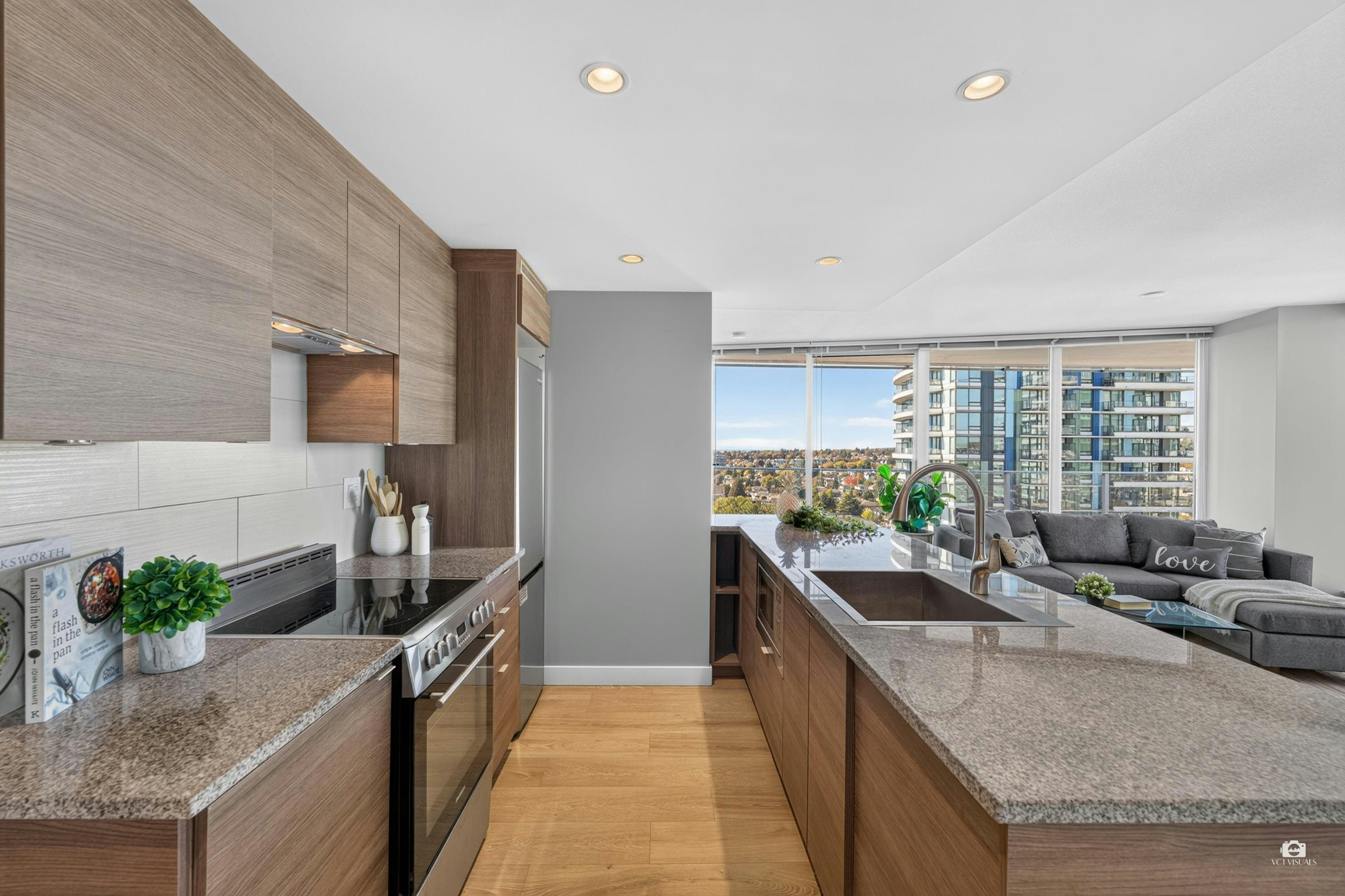 2506-488 SW Marine Drive - 5