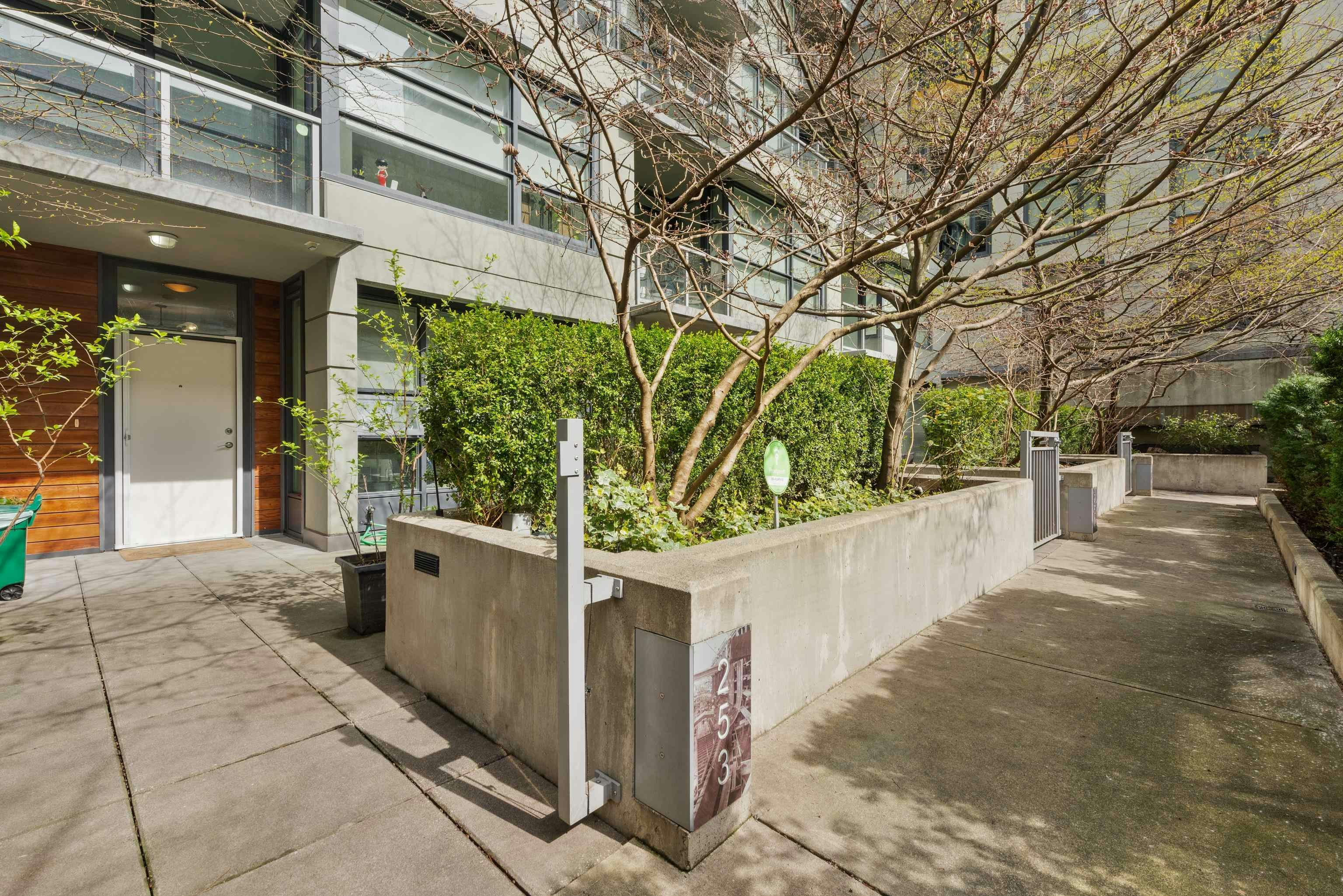 253-108 W 1st Avenue, Vancouver, BC, V5Y 0H4 - 32