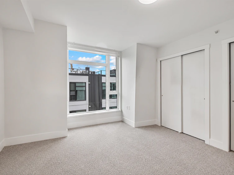 7615 Yukon Street, Vancouver, BC, V5X 2Y4 - 13