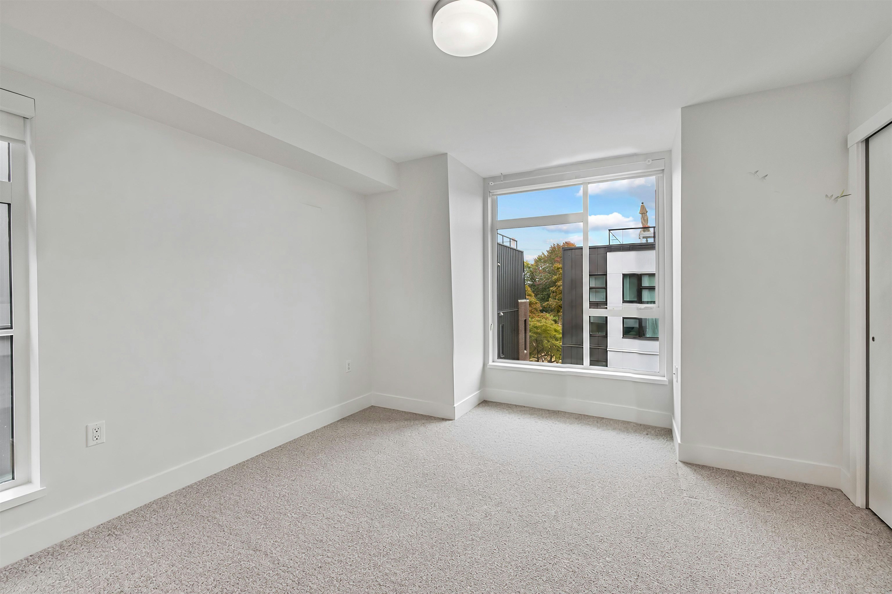 7615 Yukon Street, Vancouver, BC, V5X 2Y4 - 12