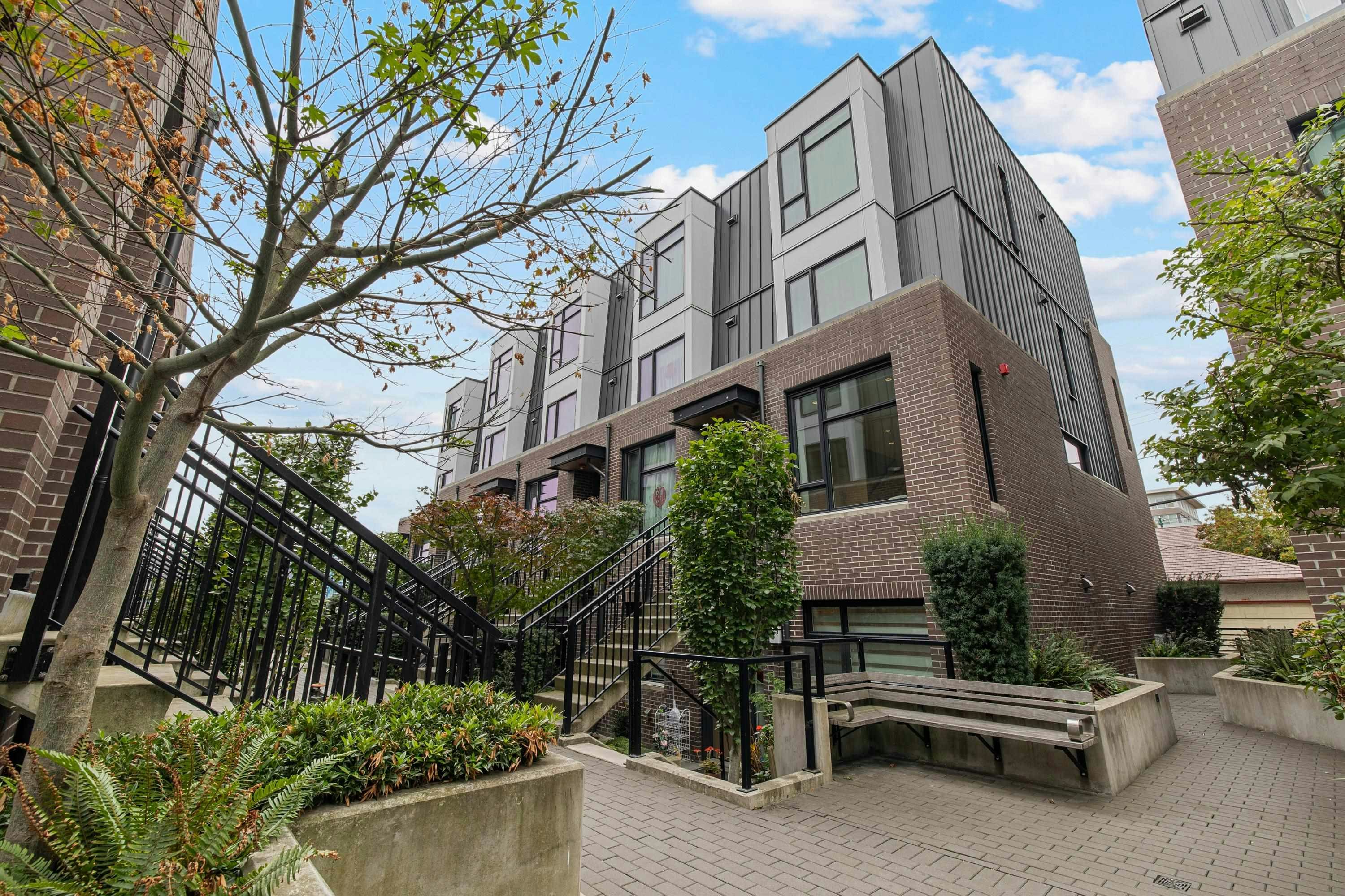 7615 Yukon Street, Vancouver, BC, V5X 2Y4 - 31