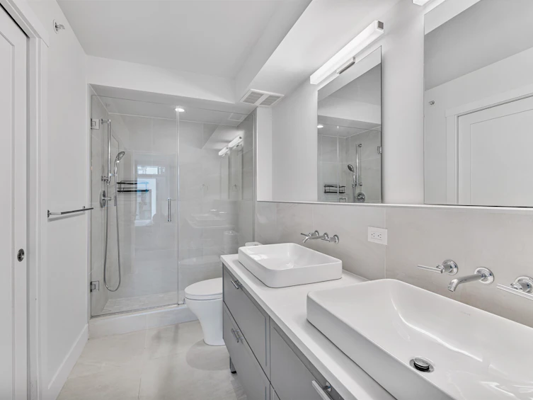 7615 Yukon Street, Vancouver, BC, V5X 2Y4 - 15