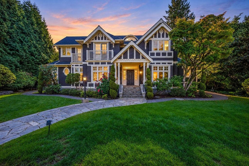 1568 W 32nd Avenue, Vancouver, BC, V6J 3A6