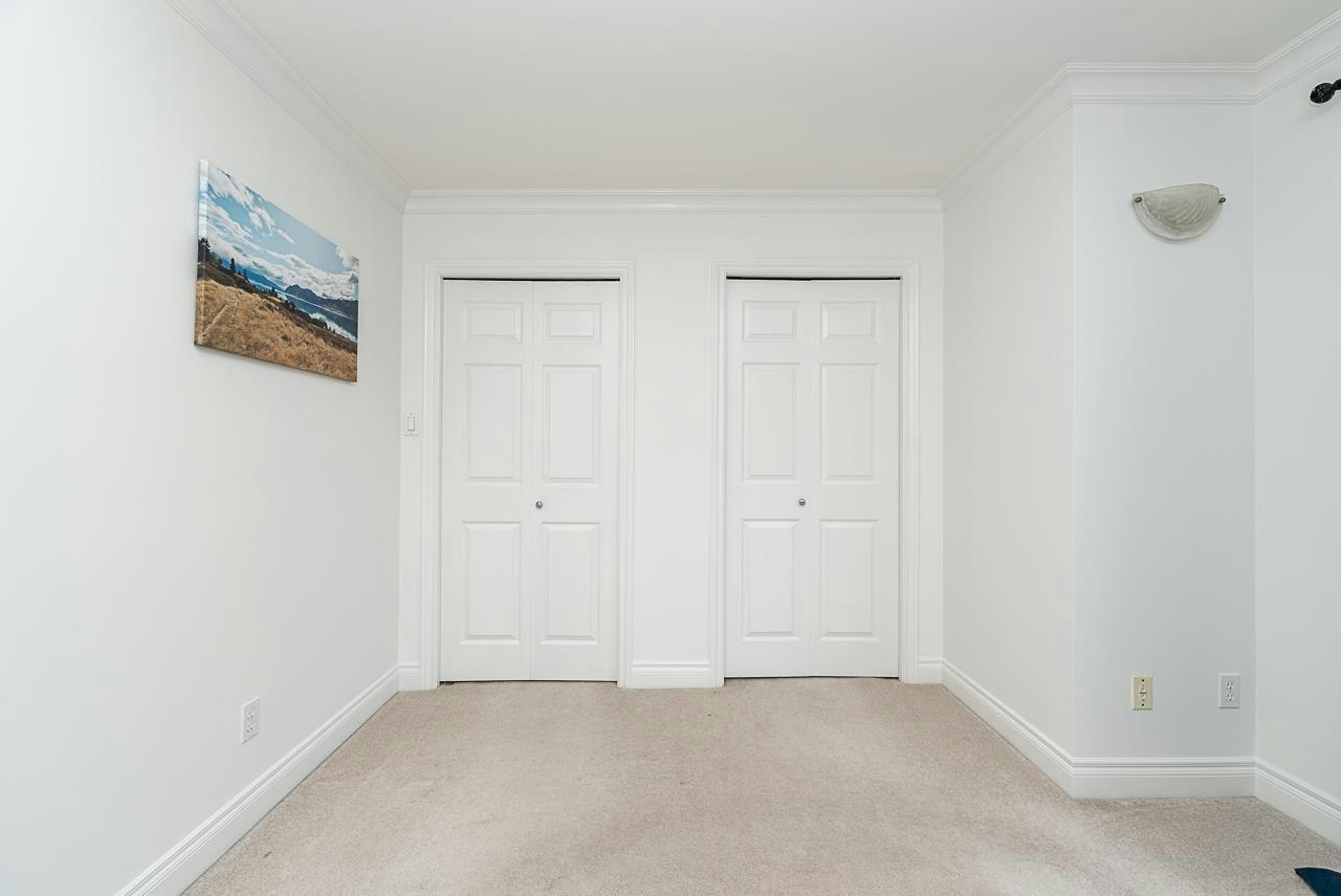 302-128 W 21st Street, North Vancouver, BC, V7M 1Y9 - 21