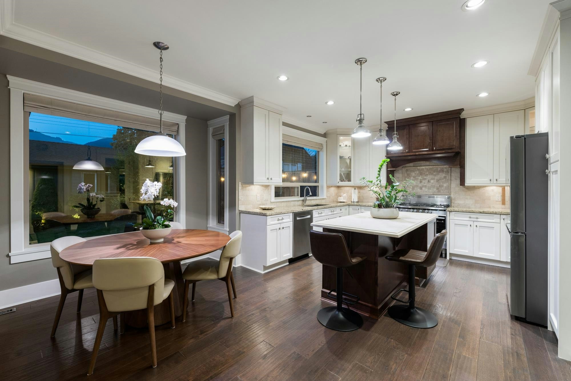 358 W 15th Street, North Vancouver, BC, V7M 1S5 - 12