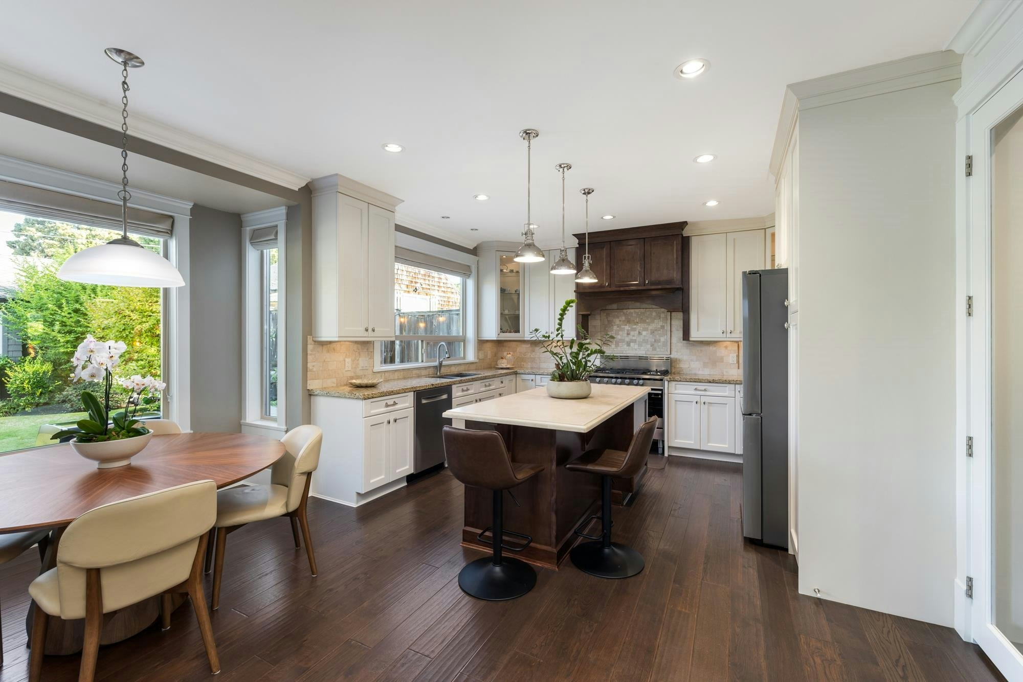 358 W 15th Street, North Vancouver, BC, V7M 1S5 - 15