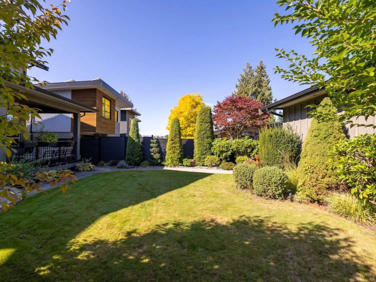 358 W 15th Street, North Vancouver, BC, V7M 1S5 - 28