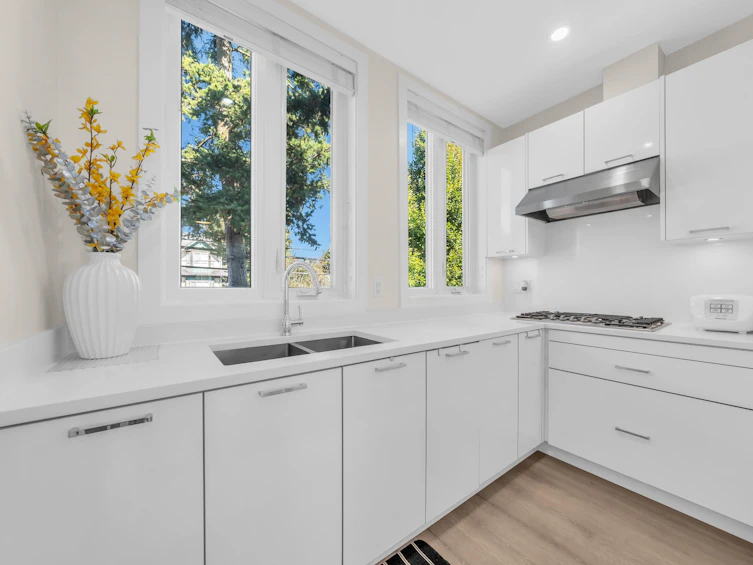 13-9800 Granville Avenue, Richmond, BC, V6Y 1R3 - 9