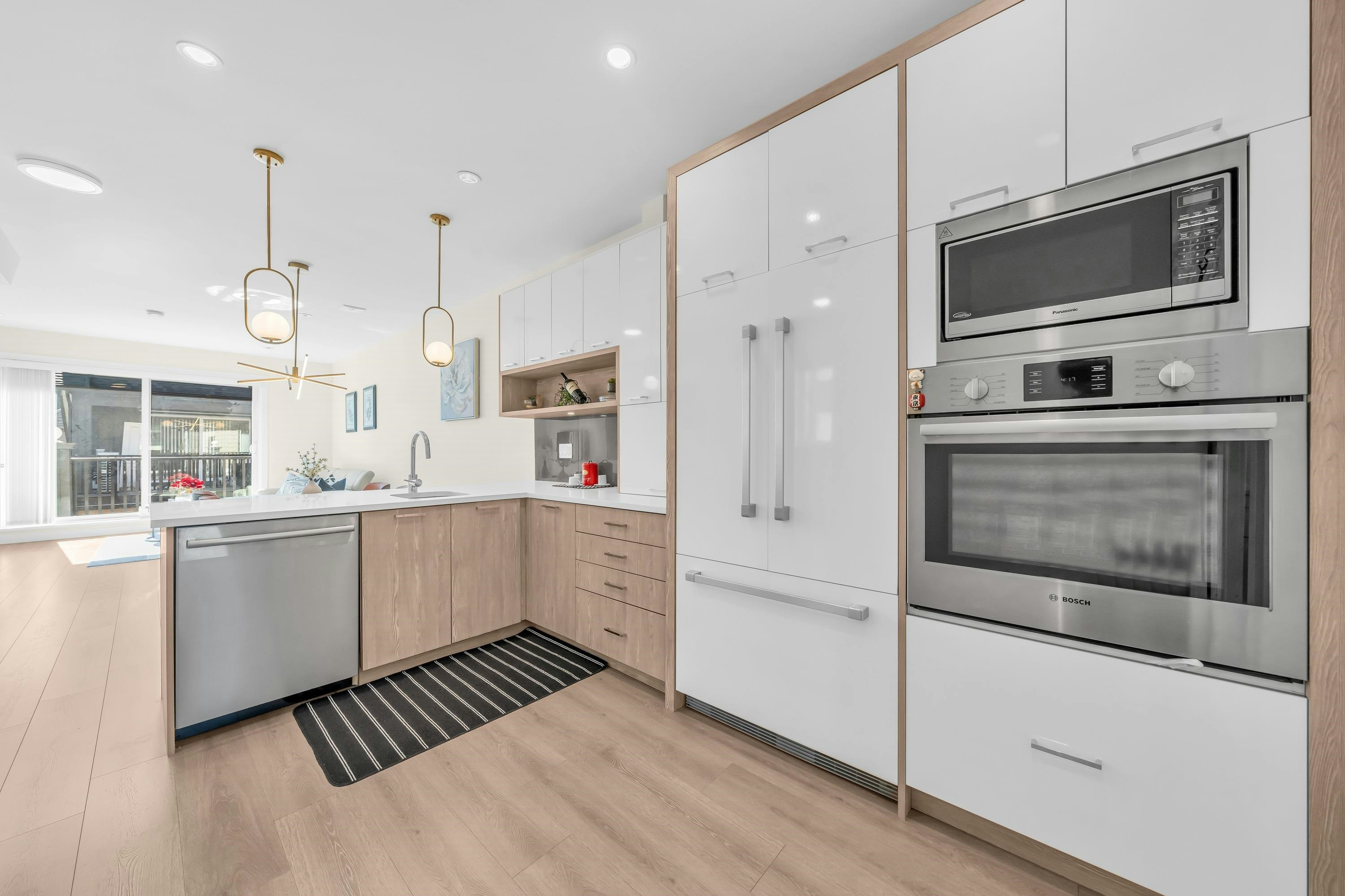 13-9800 Granville Avenue, Richmond, BC, V6Y 1R3 - 4