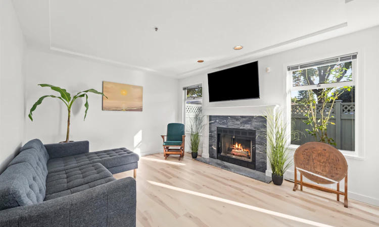1-7110 Barnet Road