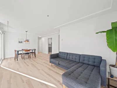 1-7110 Barnet Road - 2