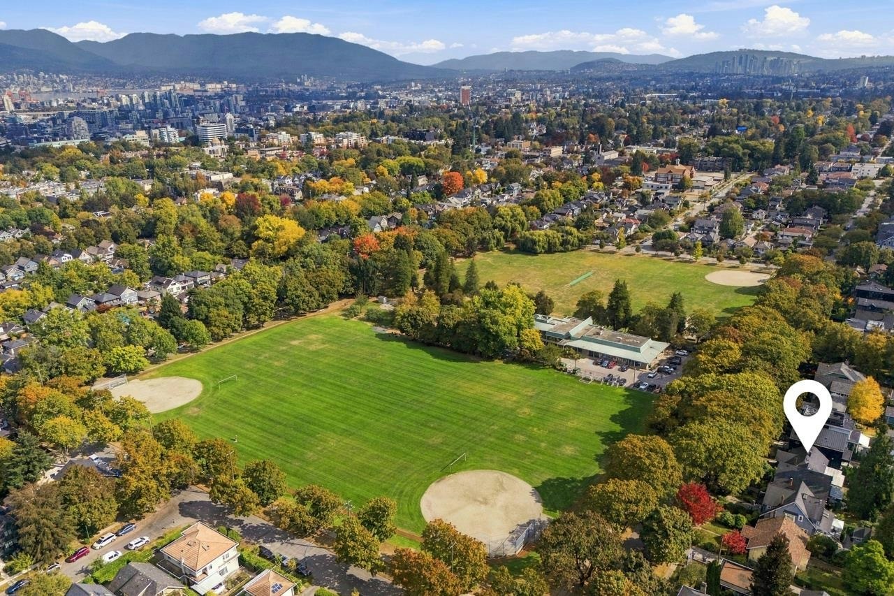 840 W 22nd Avenue, Vancouver, BC, V5Z 1Z9 - 6