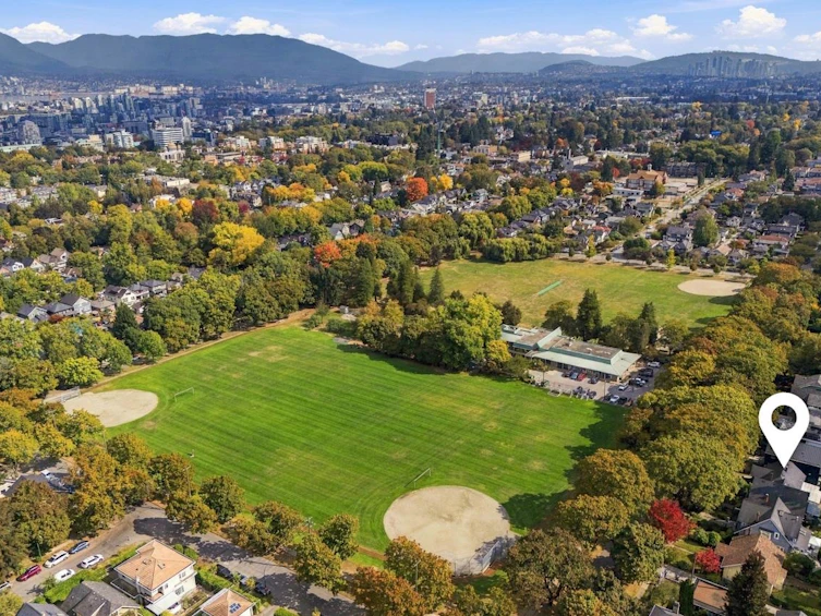 840 W 22nd Avenue, Vancouver, BC, V5Z 1Z9 - 6