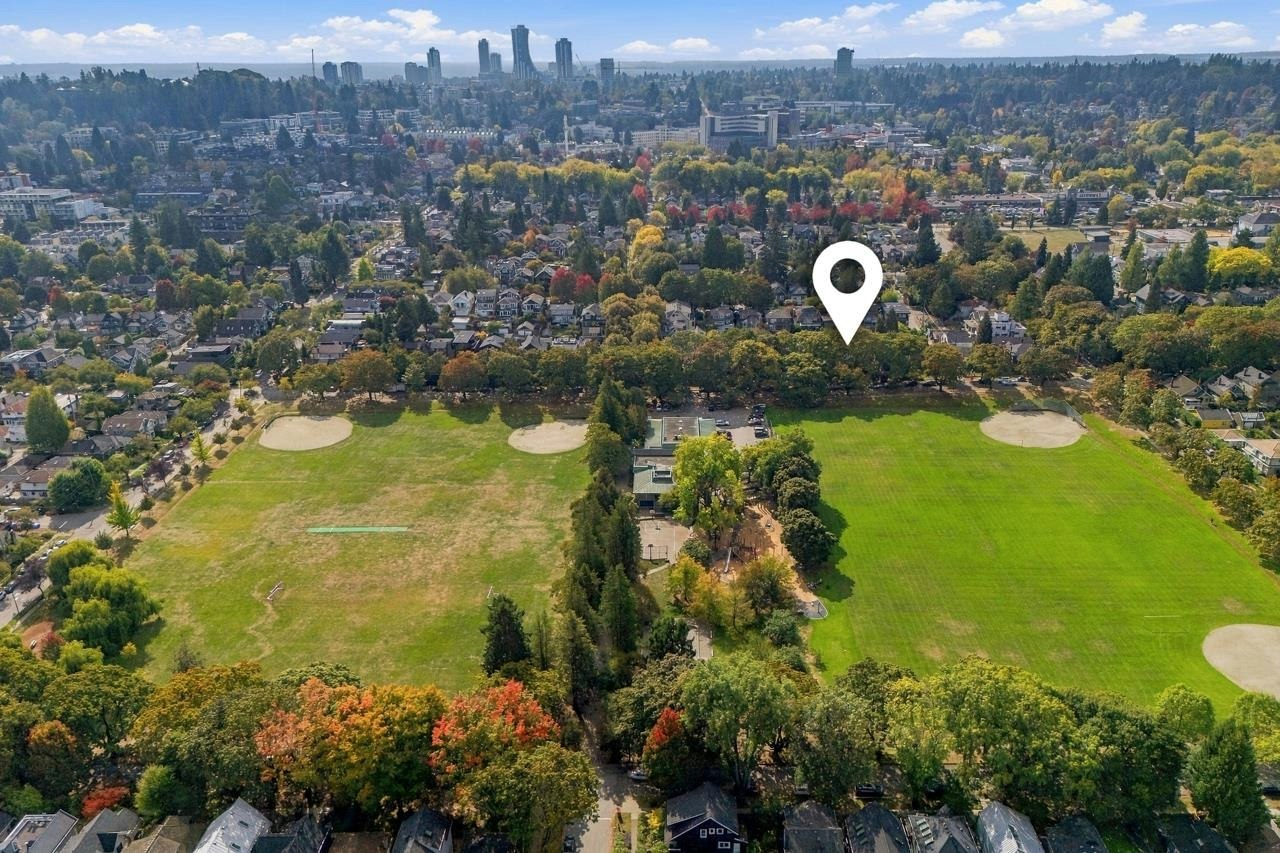 840 W 22nd Avenue, Vancouver, BC, V5Z 1Z9 - 8