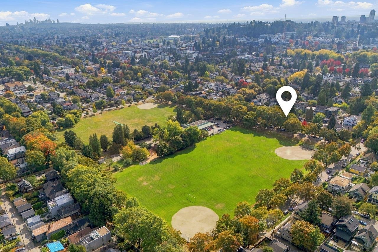840 W 22nd Avenue, Vancouver, BC, V5Z 1Z9 - 9