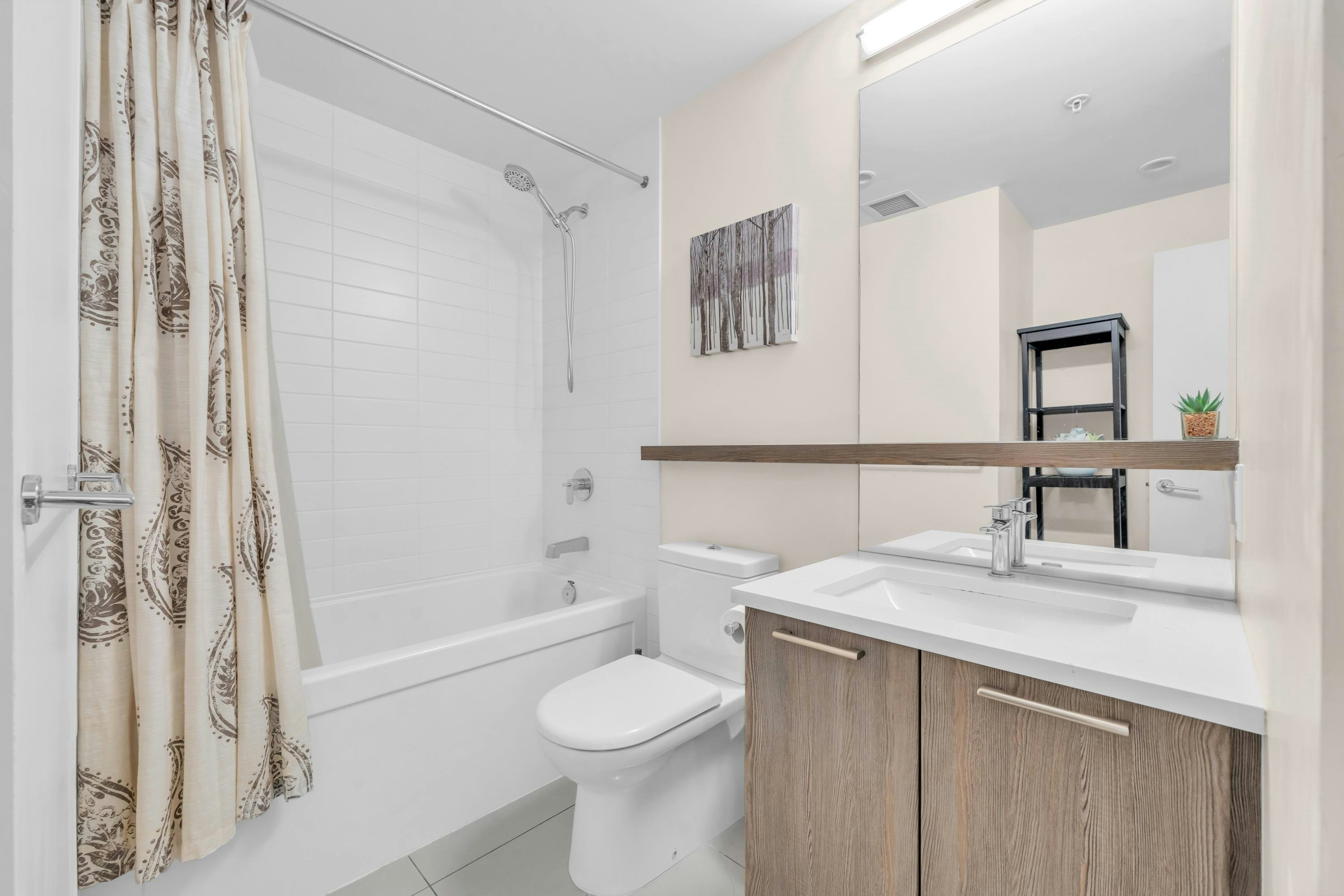 303-625 E 3rd Street, North Vancouver, BC, V7L 0G3 - 17