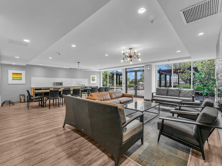 303-625 E 3rd Street, North Vancouver, BC, V7L 0G3 - 29