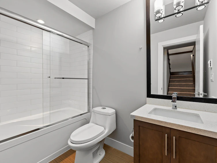 1-651 W 14th Street, North Vancouver, BC, V7M 1R3 - 26