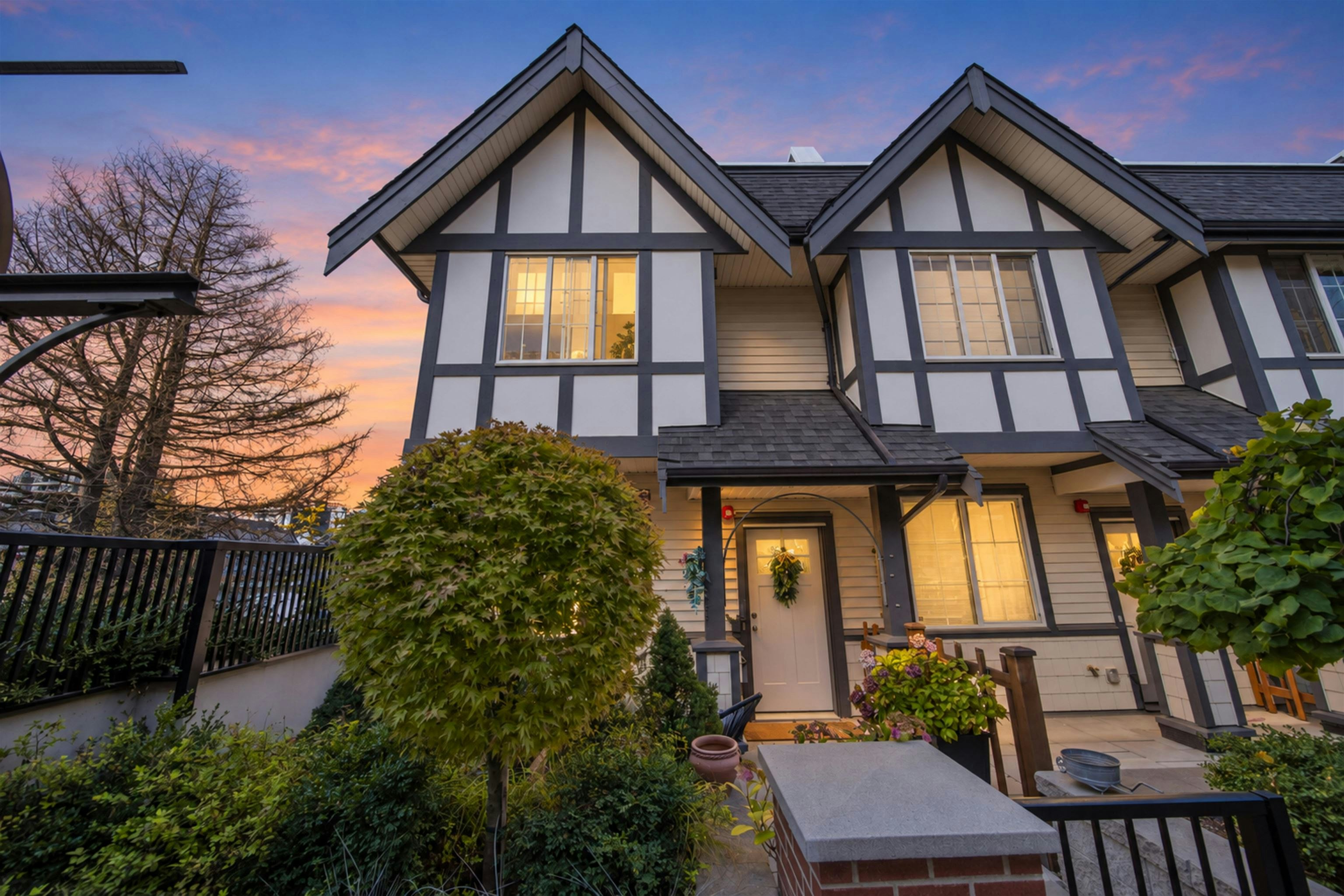 10-8888 Spires Road, Richmond, BC, V6Y 0L9