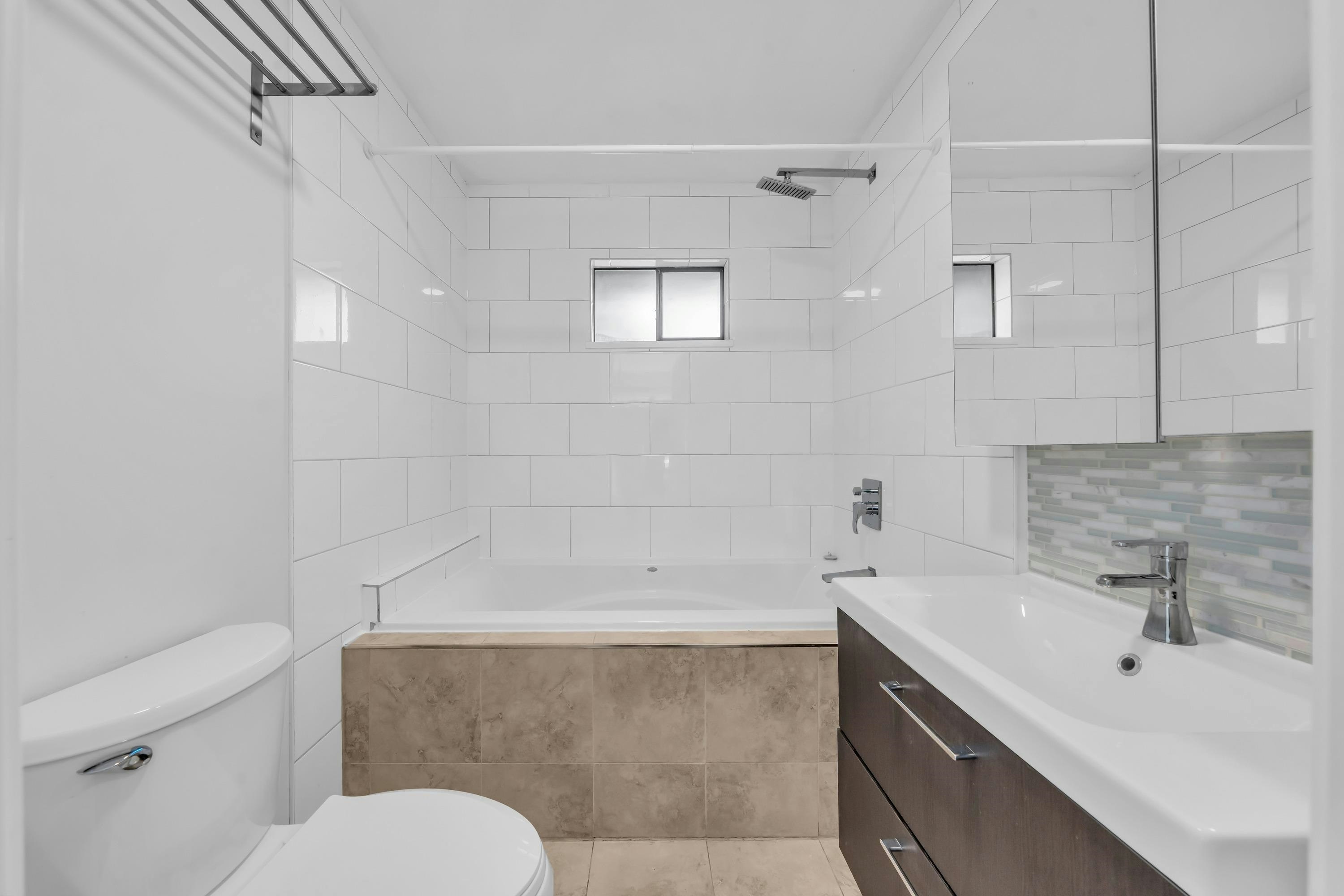 11591 Kingsbridge Drive, Richmond, BC, V7A 4T1 - 31