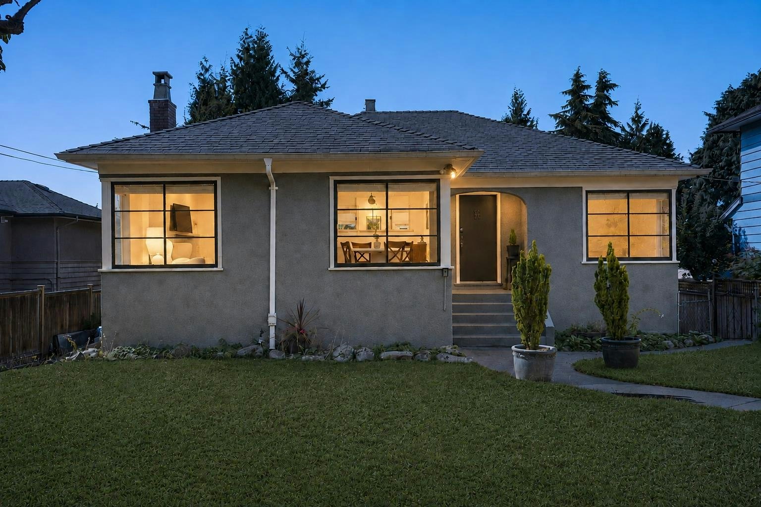 1258 Jefferson Avenue, West Vancouver, BC, V7T 2B1