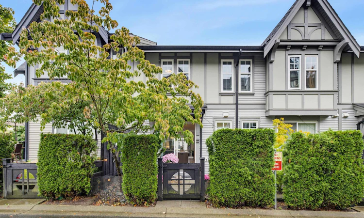 58-1320 Riley Street