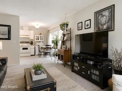 202A-45655 Mcintosh Drive - 3