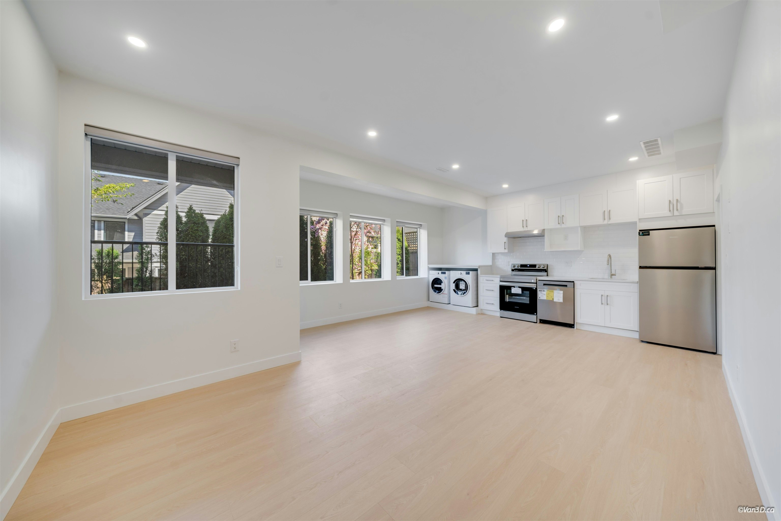 2862 Helc Place, Surrey, BC, V3Z 0C6 - 33
