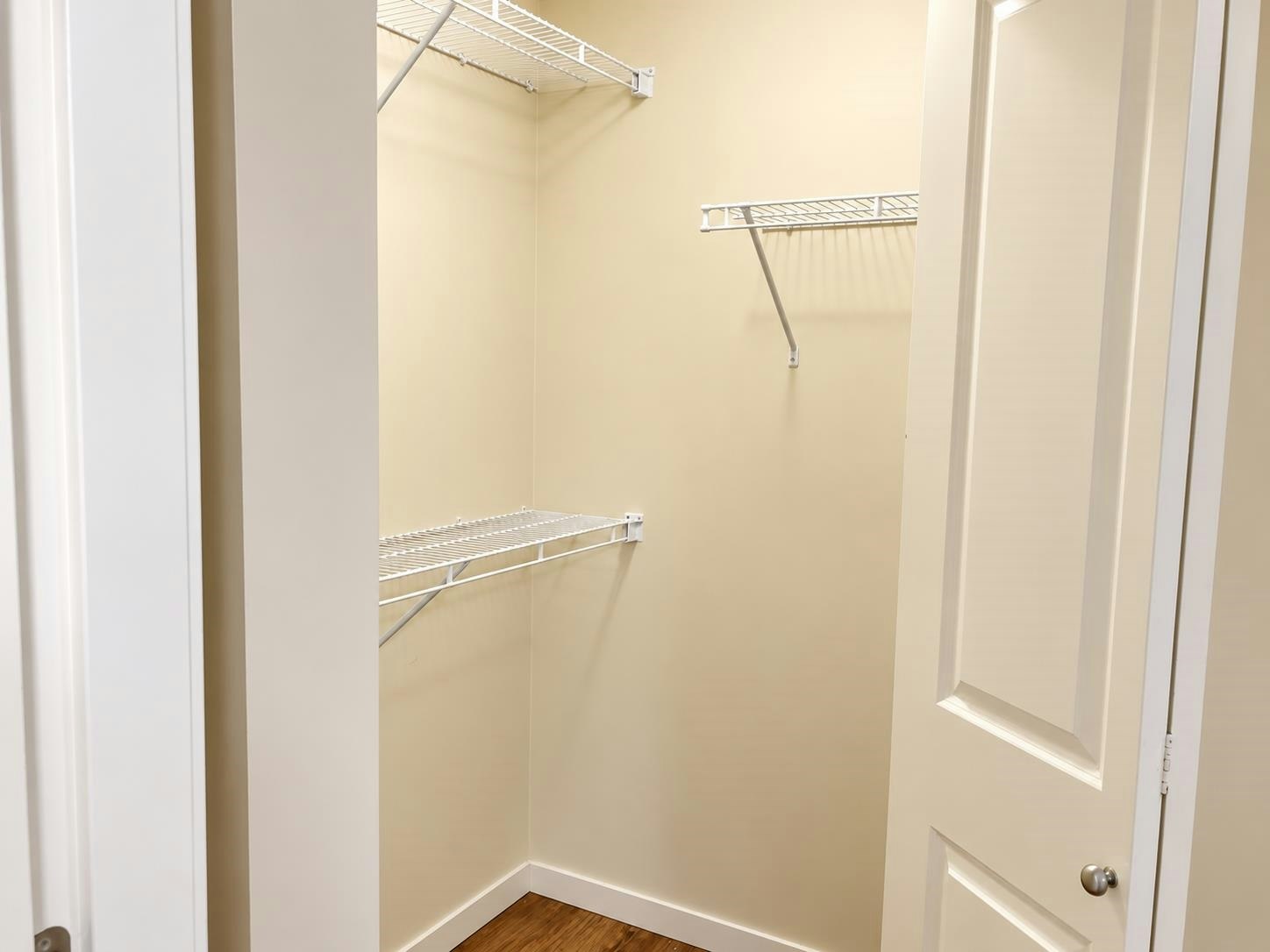 3F-10866 City Parkway, Surrey, BC, V3T 5W9 - 9