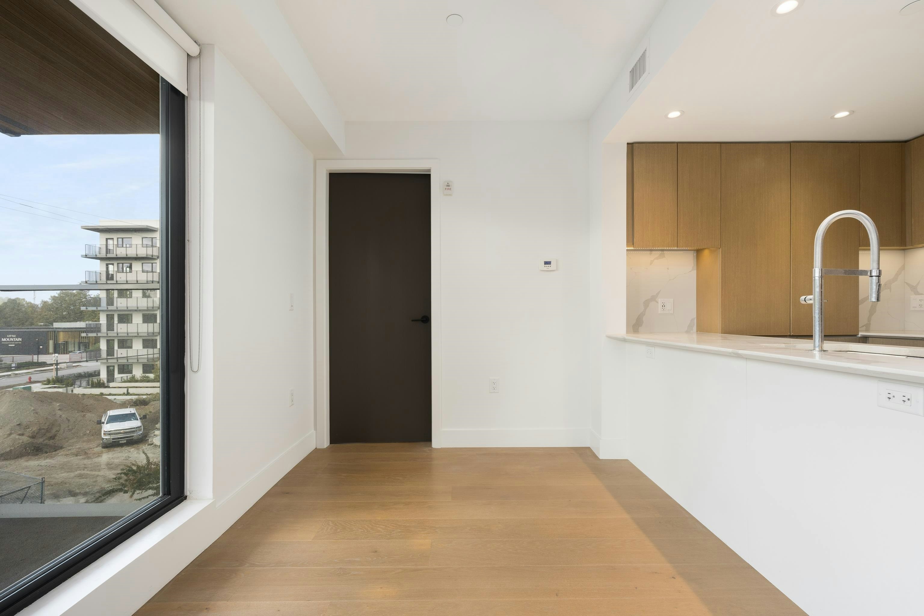 308-5089 Quebec Street, Vancouver, BC, V5W 0E5 - 11