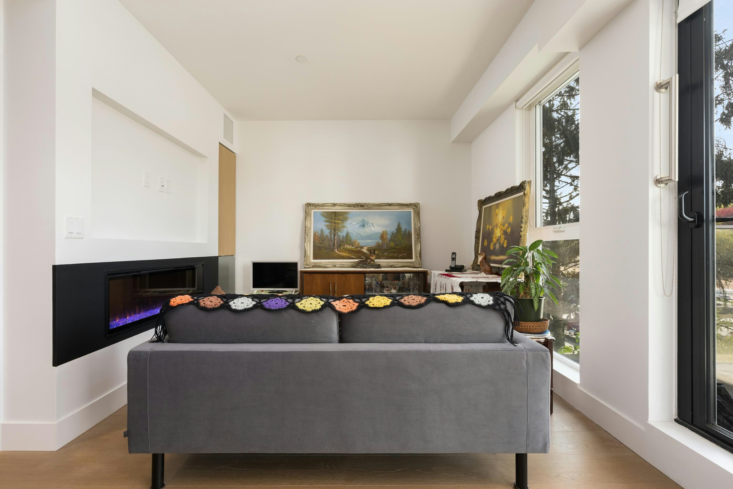 308-5089 Quebec Street, Vancouver, BC, V5W 0E5 - 7