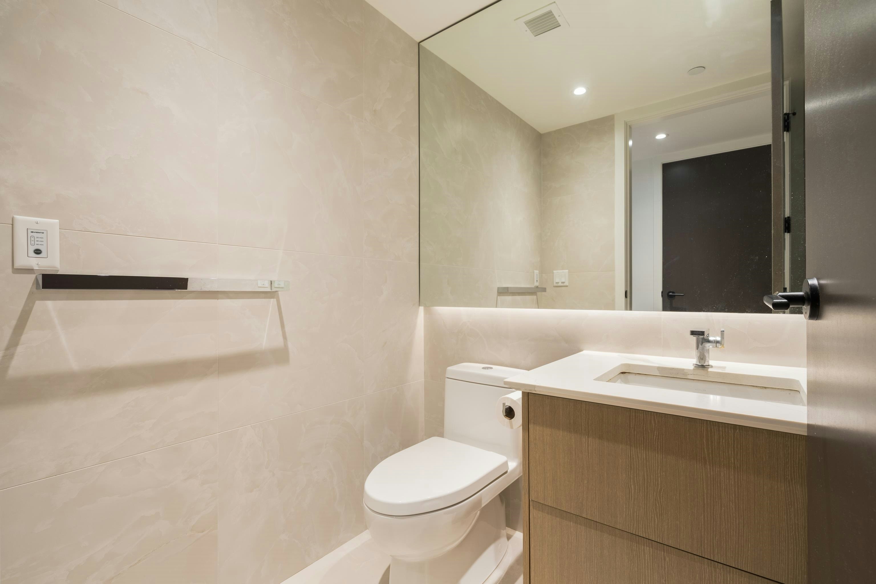 308-5089 Quebec Street, Vancouver, BC, V5W 0E5 - 16